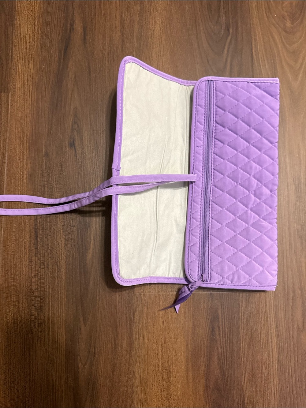 Vera Bradley Lavender Quilted Fold-Over Hot Tools Organizer Wrist Strap